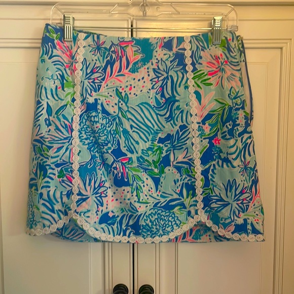 Lilly Pulitzer skort - Picture 1 of 1